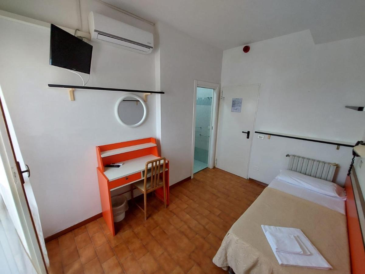 Hotel Zani Cervia Kültér fotó