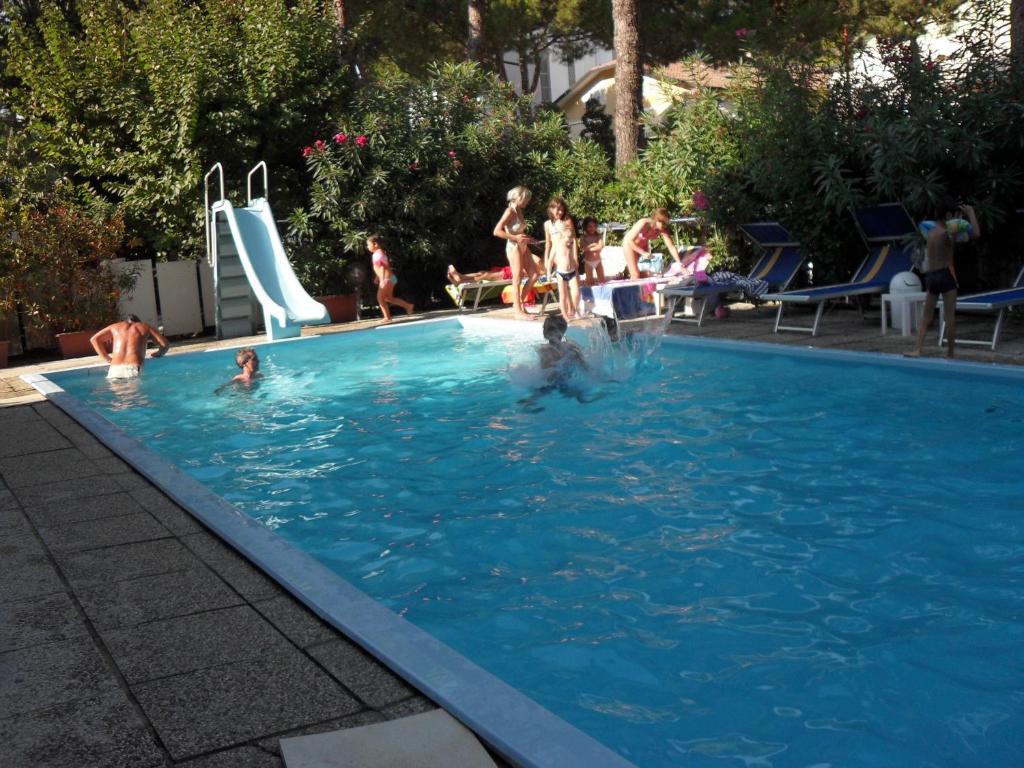 Hotel Zani Cervia Kültér fotó